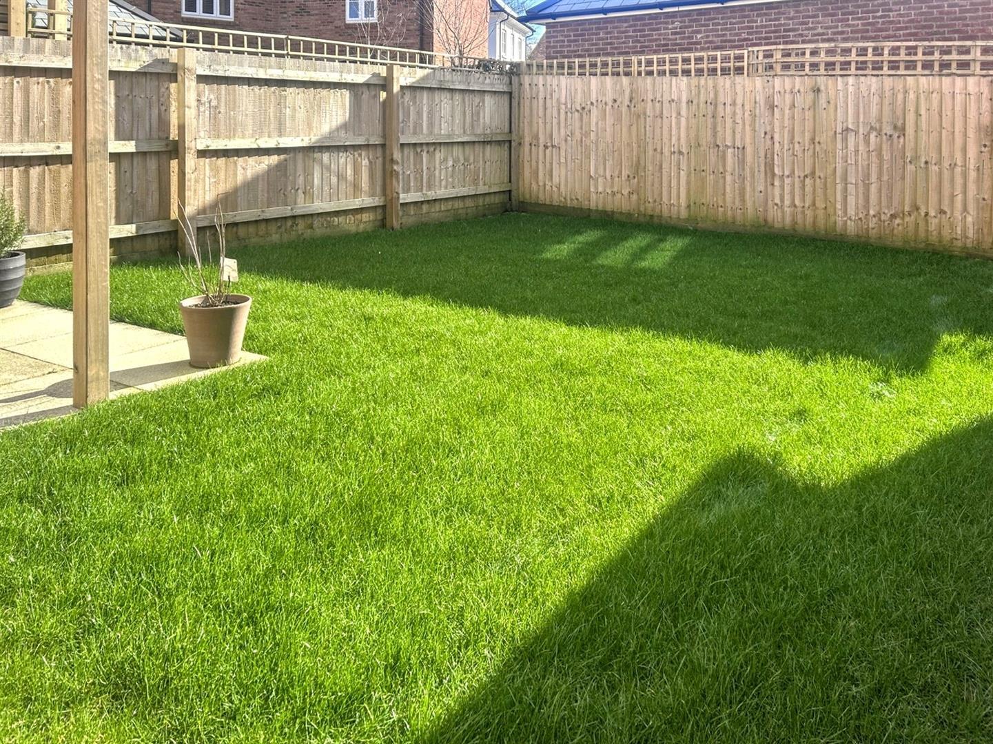 Property Image 63aa6d79-5c1a-47cd-a3a7-936d5cd1b8e0
