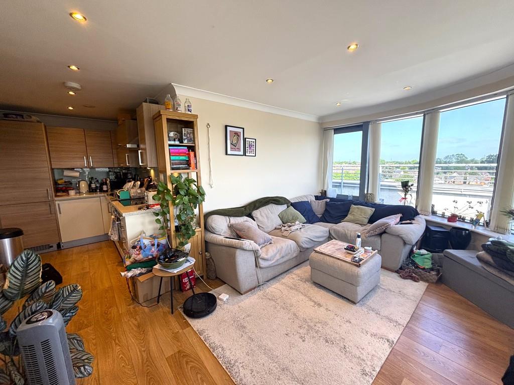 Property Image 63b099a4-6ed6-44b7-b424-710c6b84d422