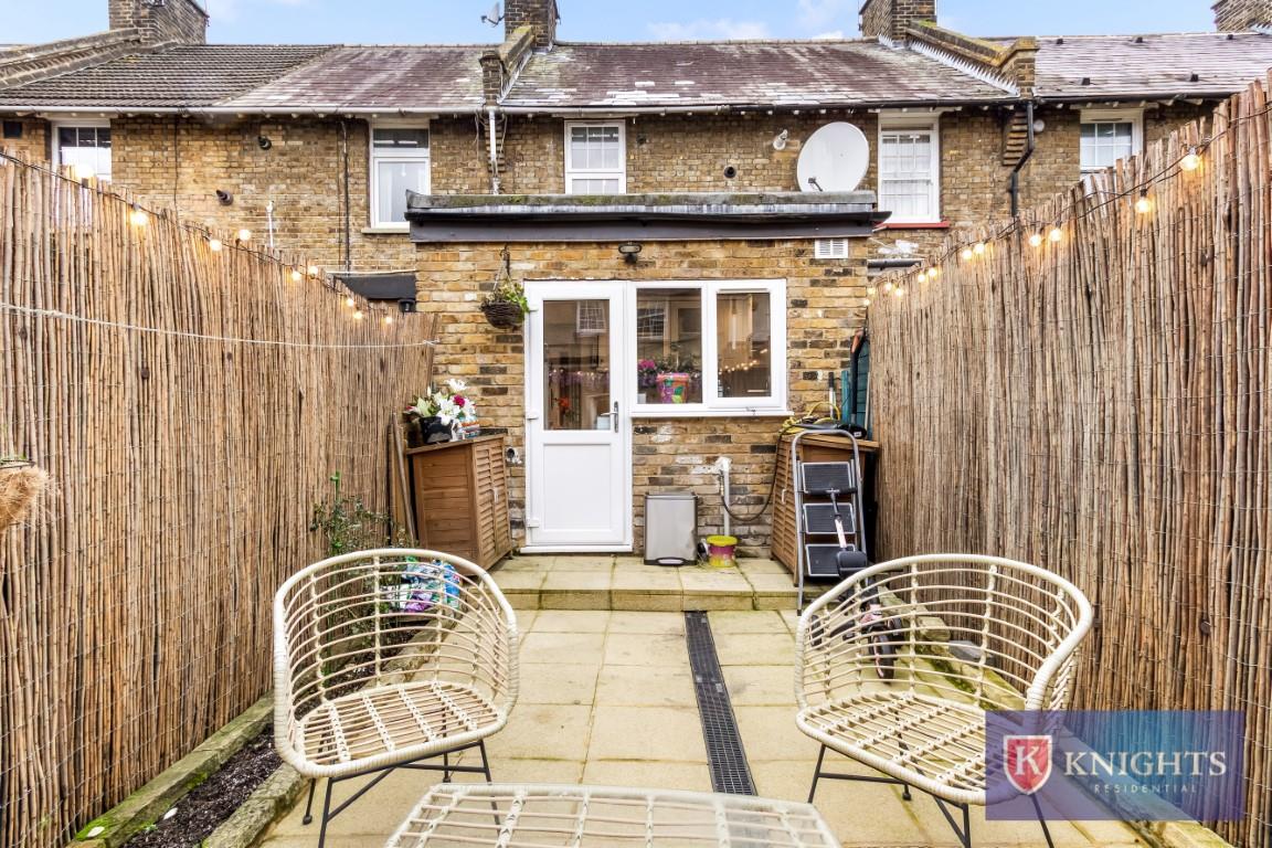 Property Image 63b594ef-d4fa-4dc2-9eea-f8d81330b531