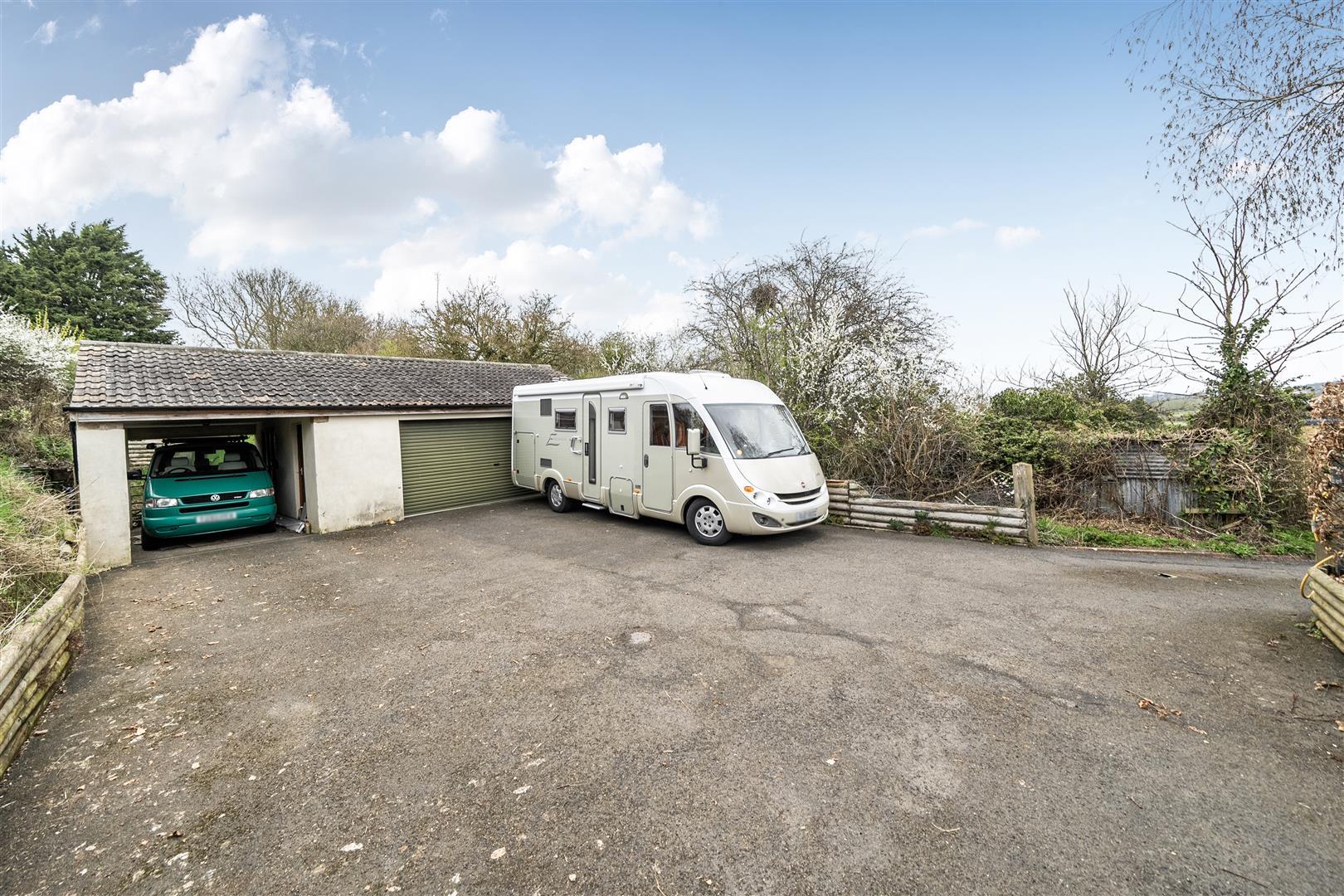 Property Image 63b8a534-119a-4b63-b288-41df00a3d81b