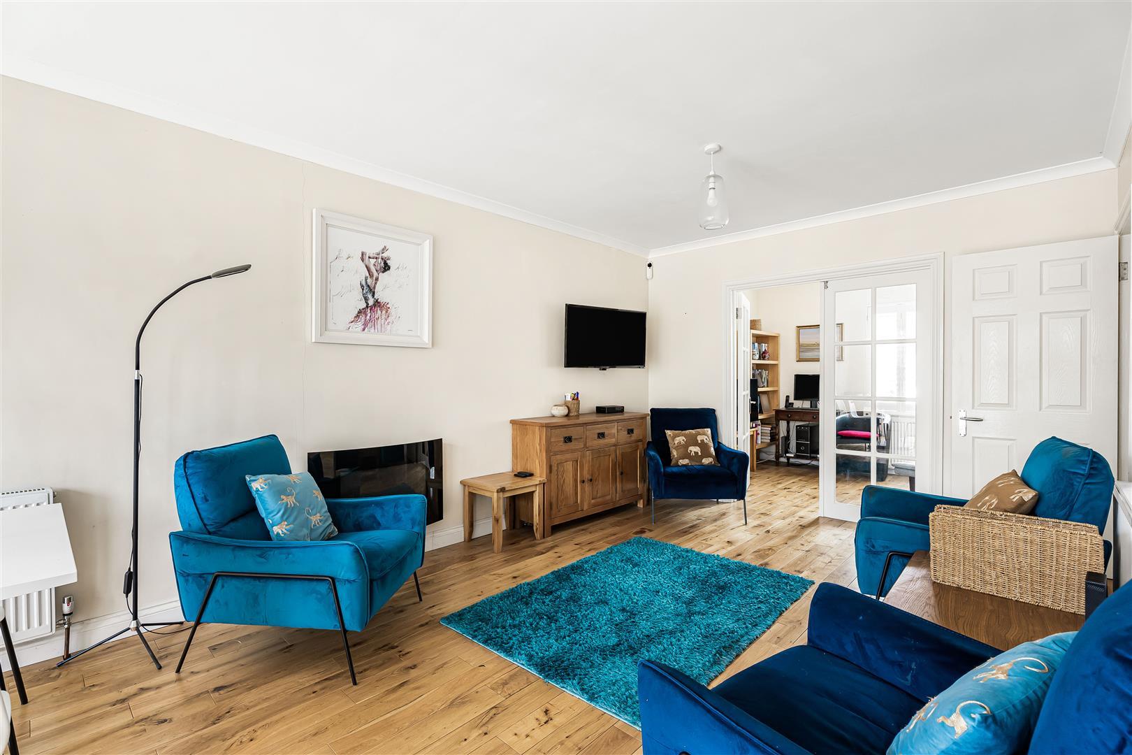 Property Image 63bdae15-5870-4a54-871e-dac48eeb7daa