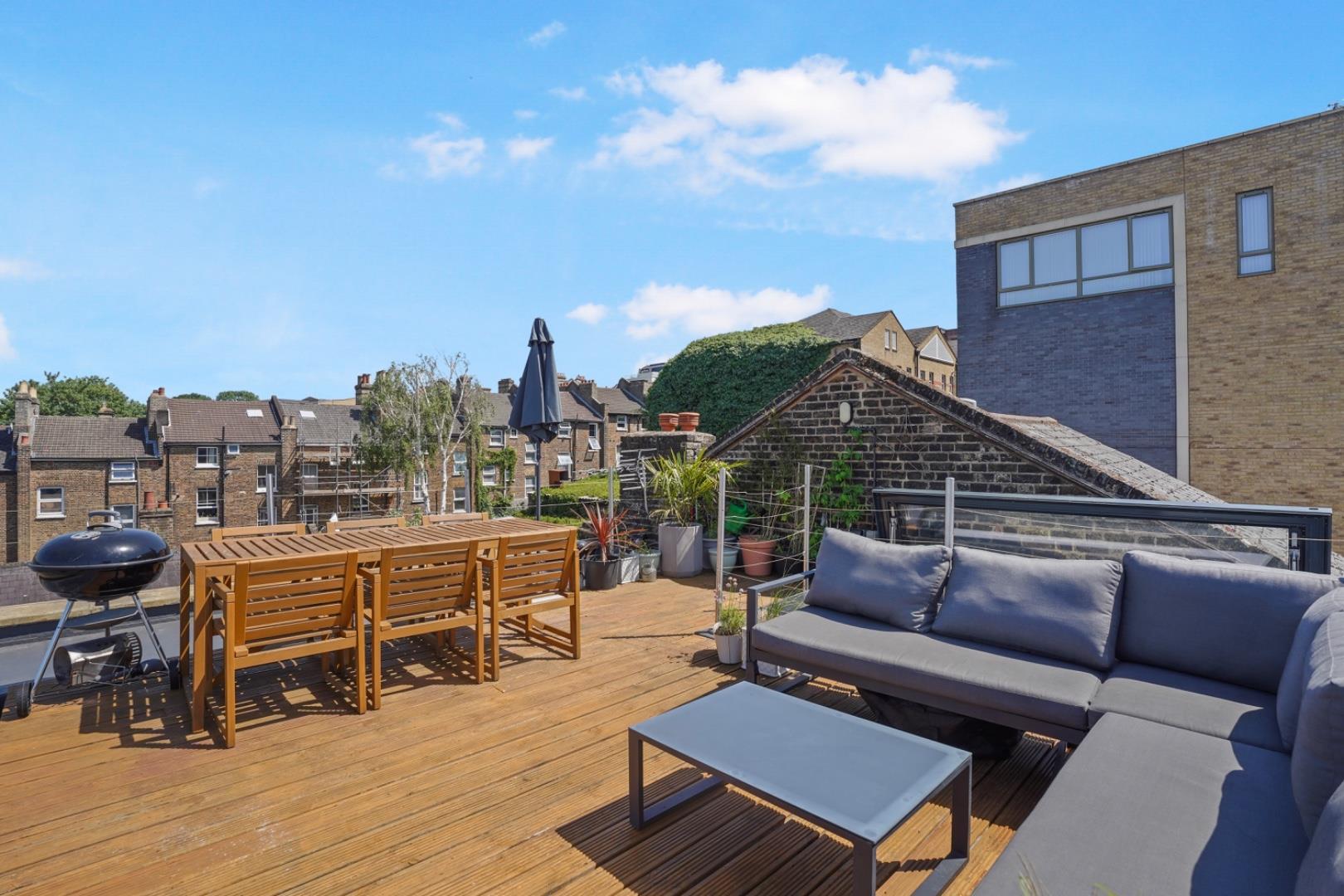 Property Image 63cdbb1b-3f82-4876-9b36-151d13accf8c