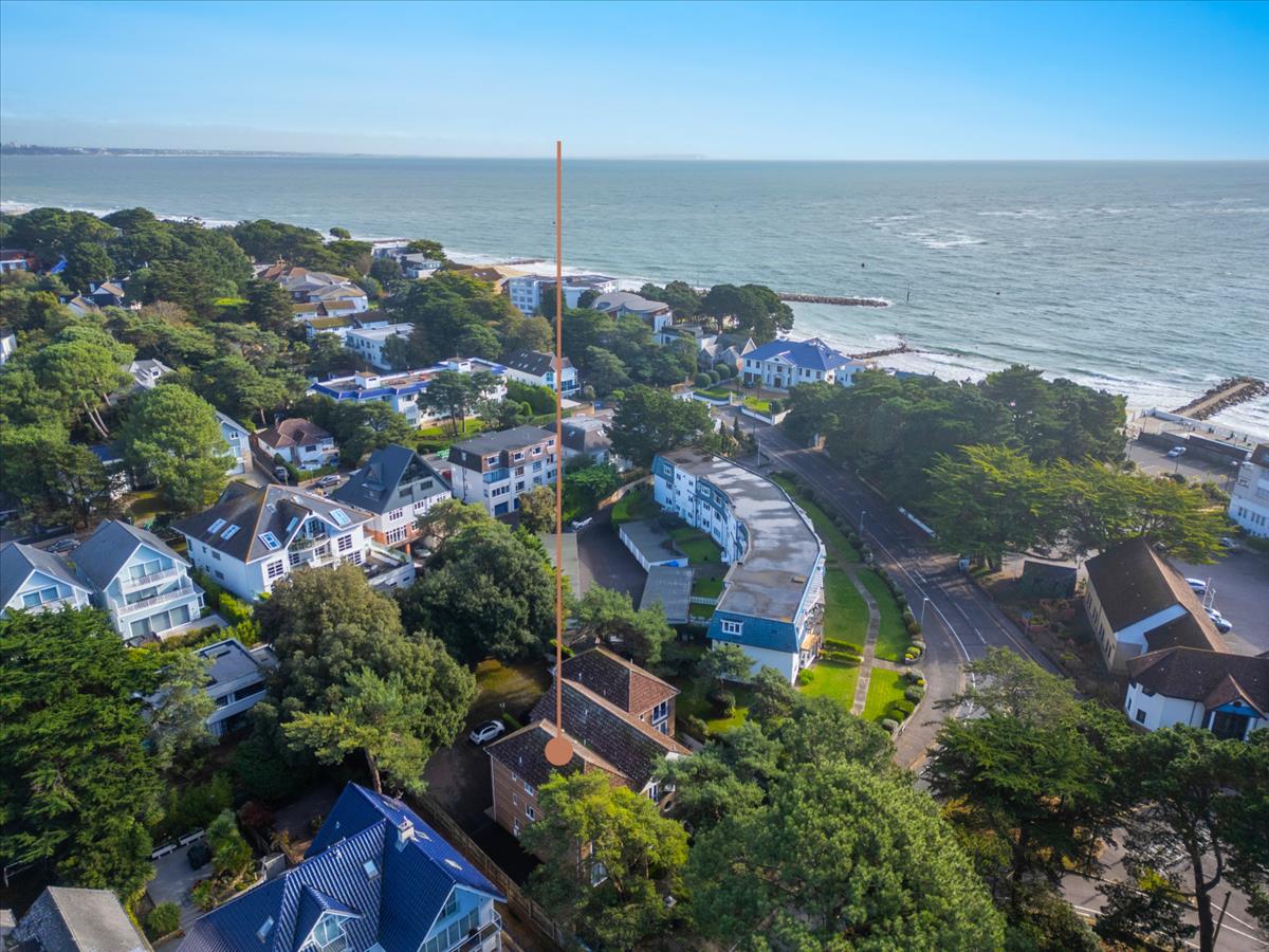 Property Image 63cff5ad-cf84-48e8-bbd2-b0e46799ce93