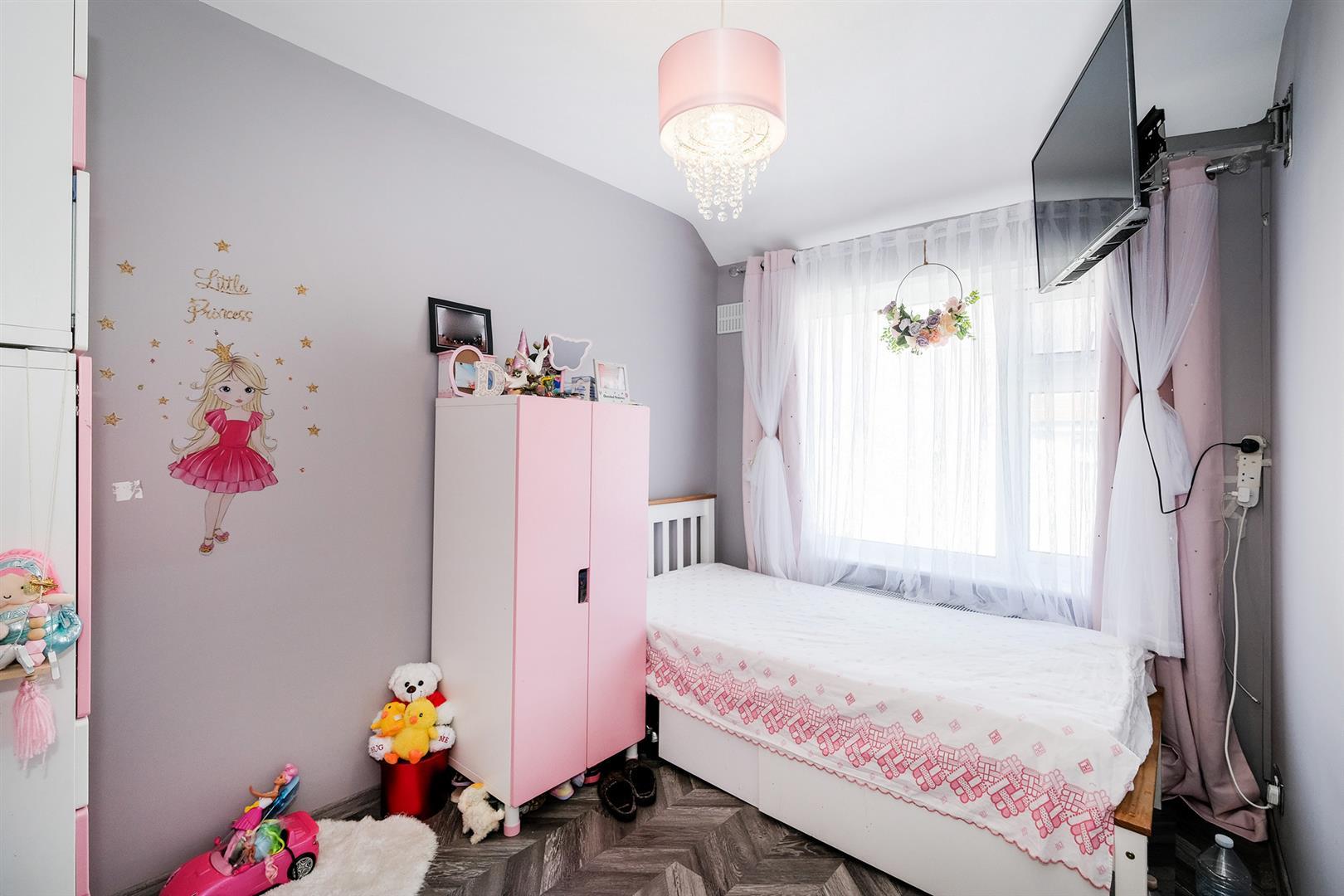 Property Image 63d66316-df0d-40f5-8504-af81410552d2