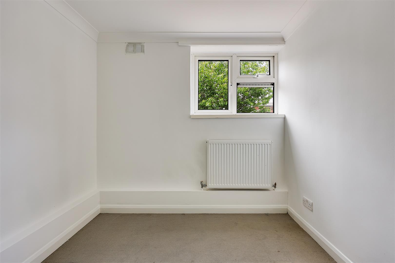 Property Image 63d70a04-0882-475c-b981-a82599a1a98a