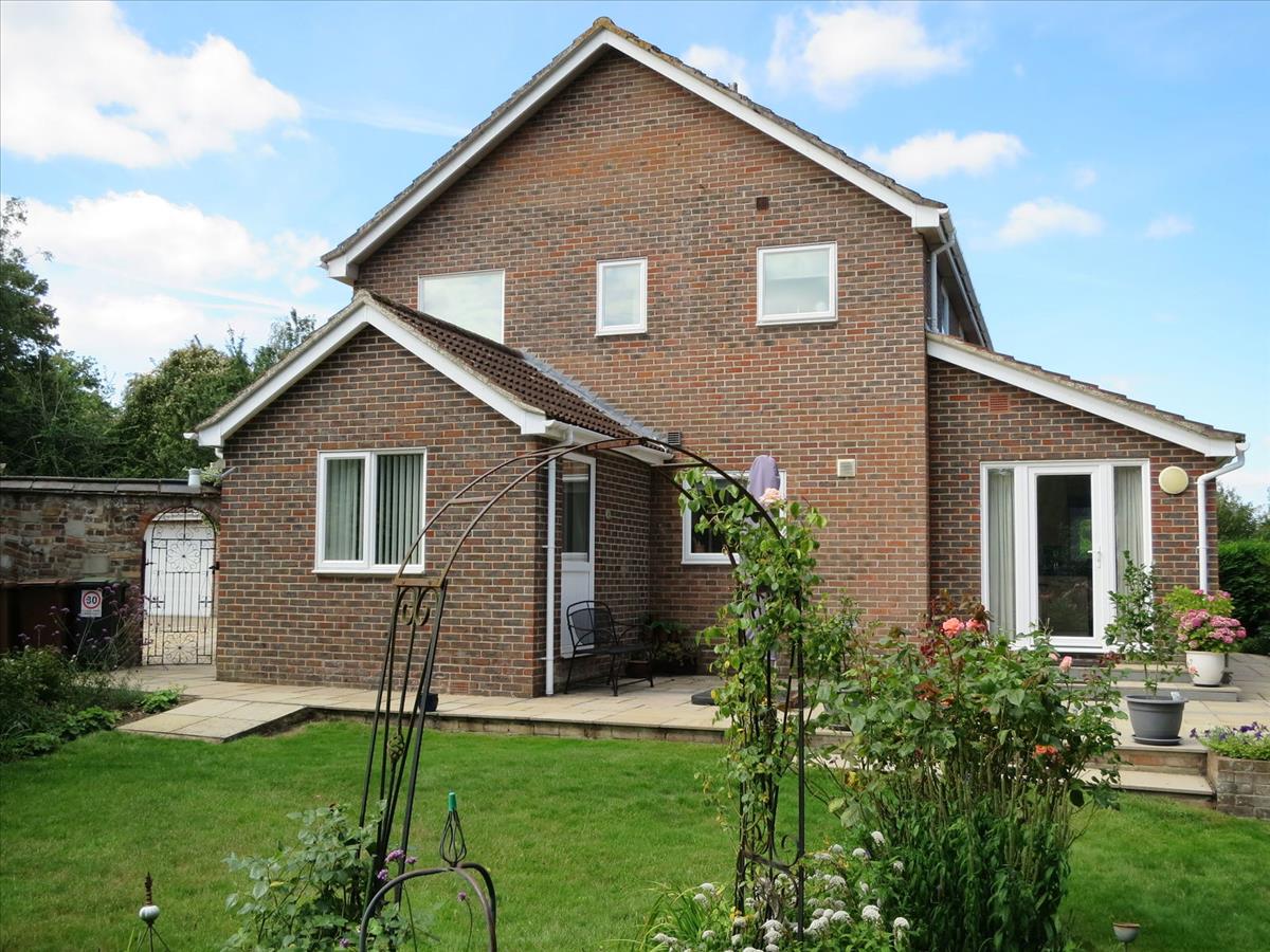 Property Image 63daf745-a316-4497-9432-bc1c2c41655e
