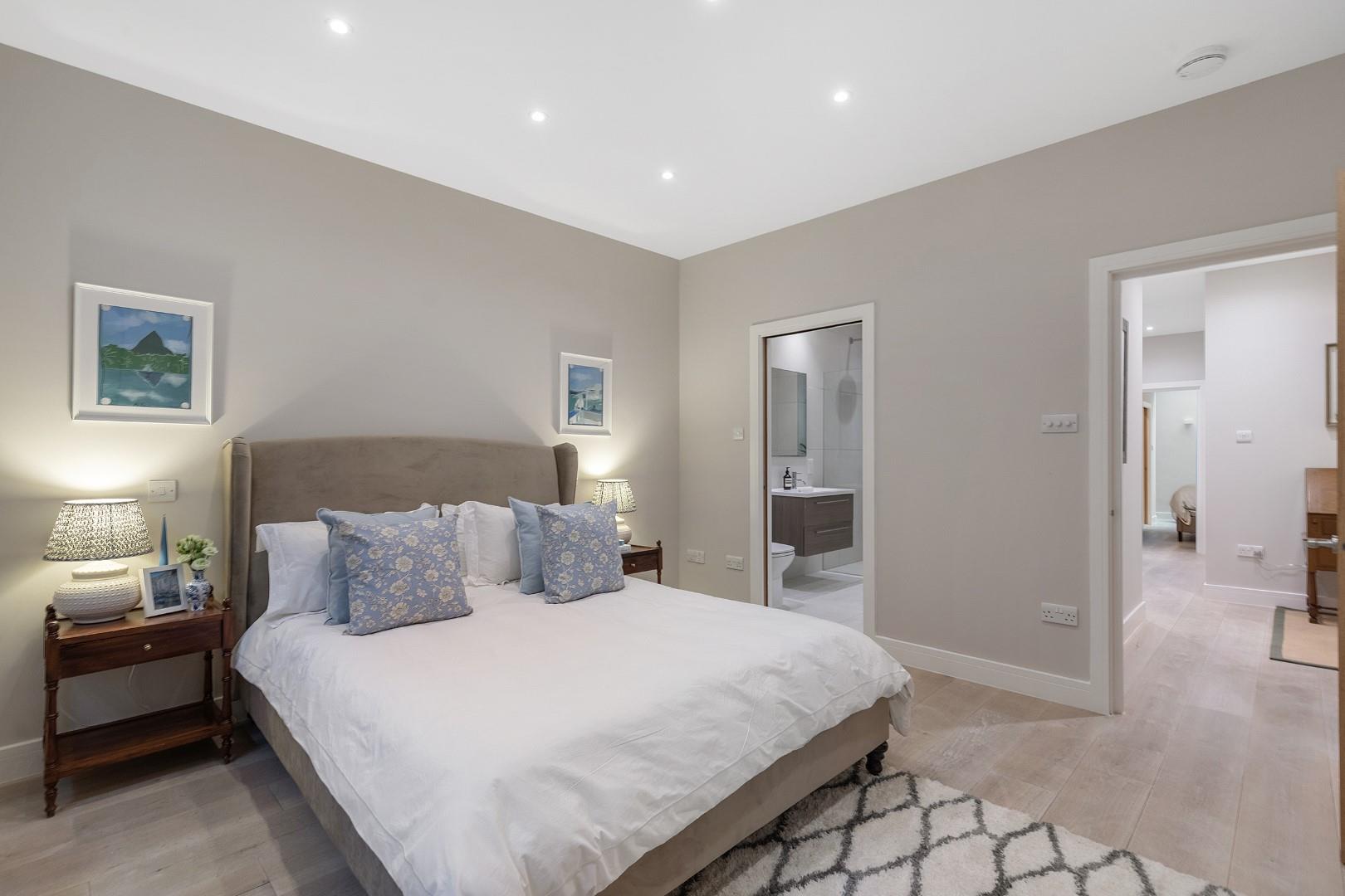 Property Image 63dc324d-4aca-4440-a180-feac057c45b0