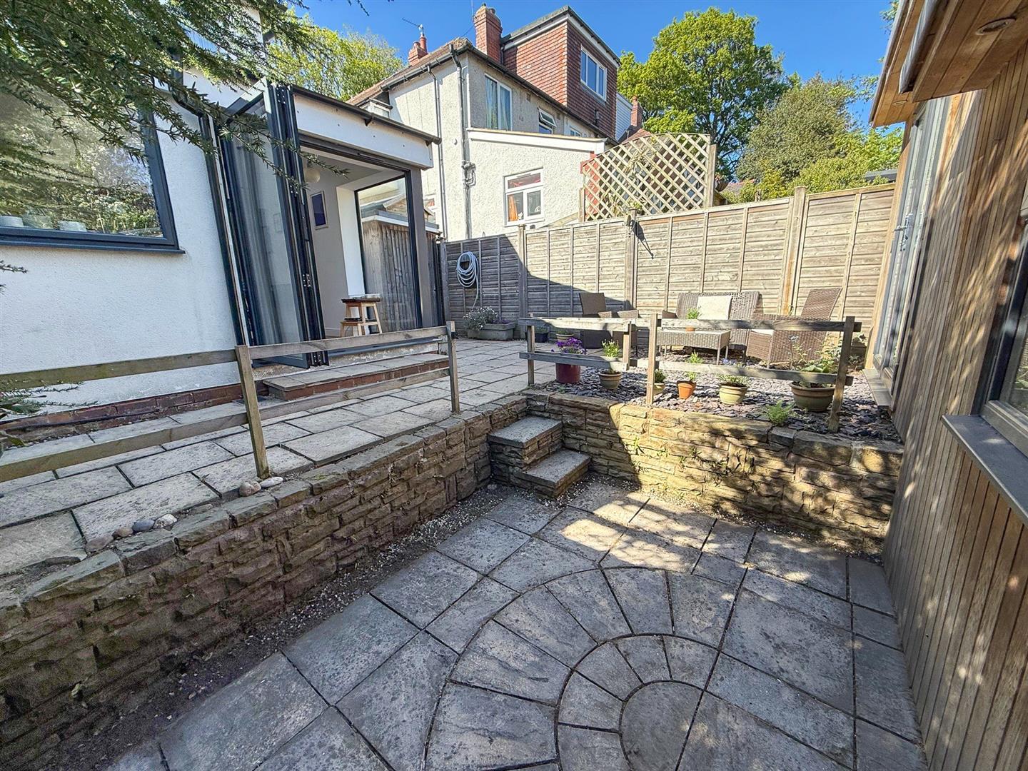 Property Image 63dcad1f-5d70-4b28-bbc5-dc1f26c093d3