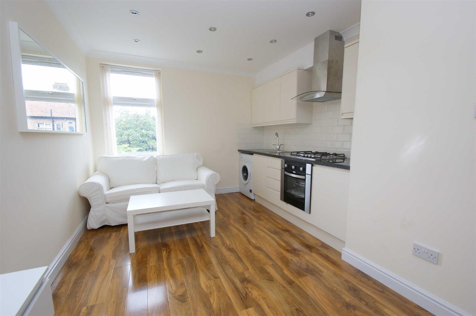 Property Image 63ddf27b-e55d-47c2-8685-59fadbdd65ff
