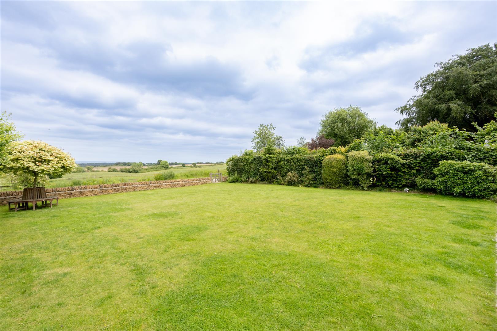 Property Image 63deb741-58d0-4408-9875-232ca59da13d
