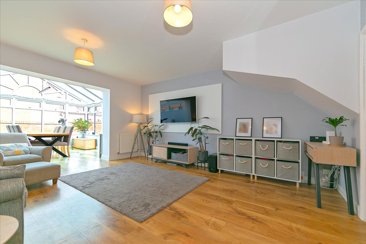 Property Image 63e5435d-cdb1-462d-adfc-006682fc3346