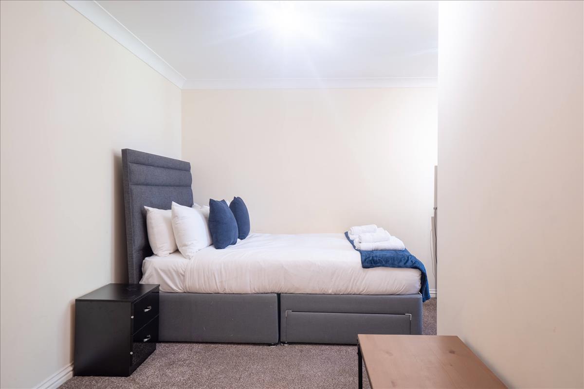 Property Image 63ec363a-7dae-4565-baf9-684c97bf313e