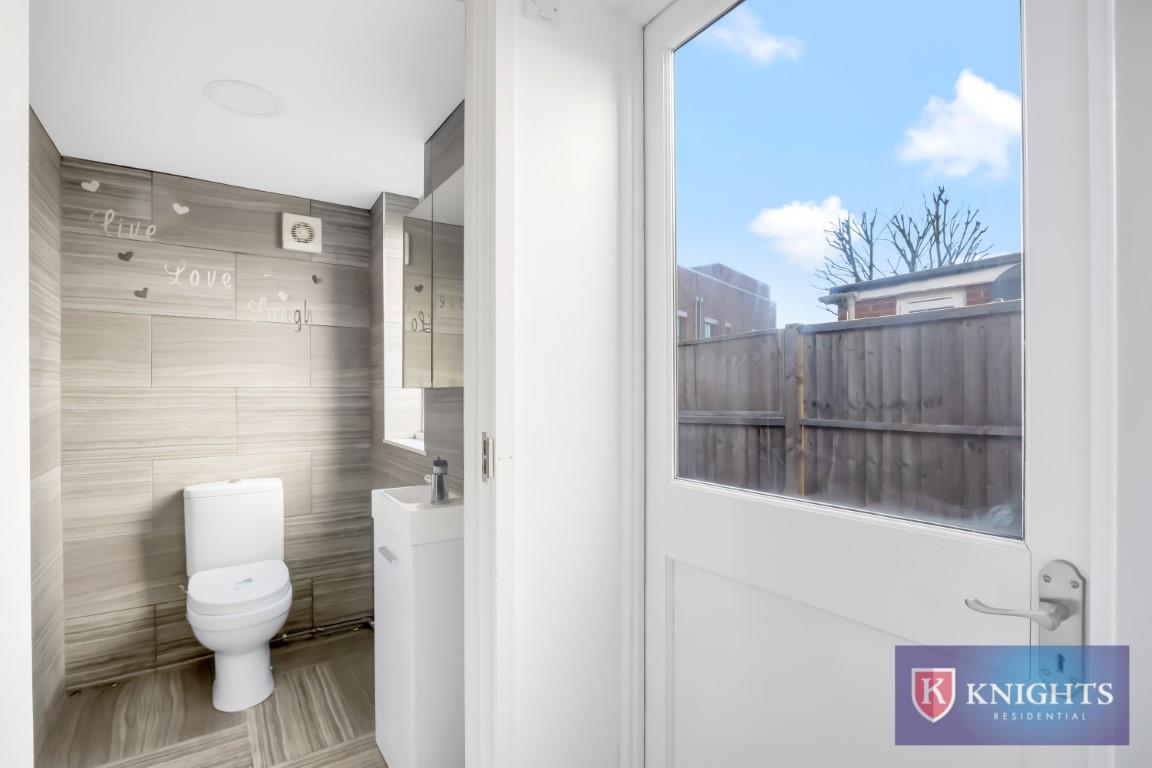 Property Image 63ee746e-7ede-498e-b3d4-296e2b731682
