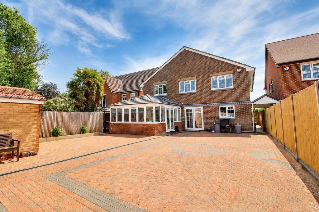 Property Image 63f4fe2c-4a49-4cf9-9f4a-4361ff74eaa6