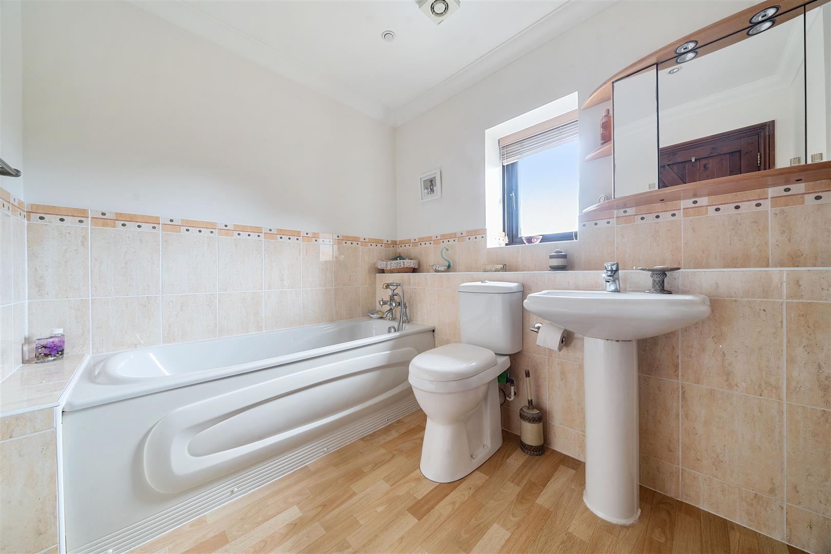 Property Image 63fe6210-c4b9-4452-9967-0dd076a9f483