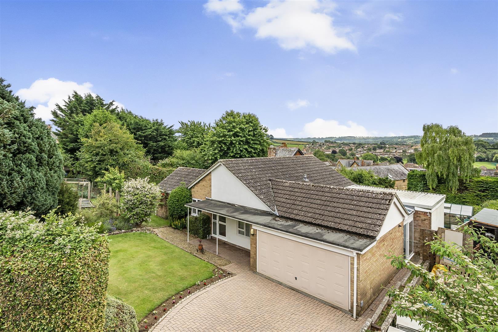 Property Image 641229f3-ce79-4286-bef0-c0d3dd558214