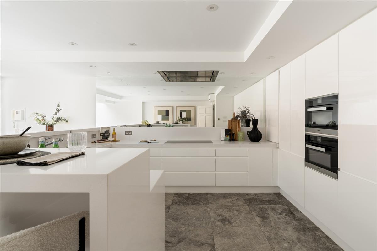 Property Image 6416e222-adc8-4932-9a89-394e0058b957