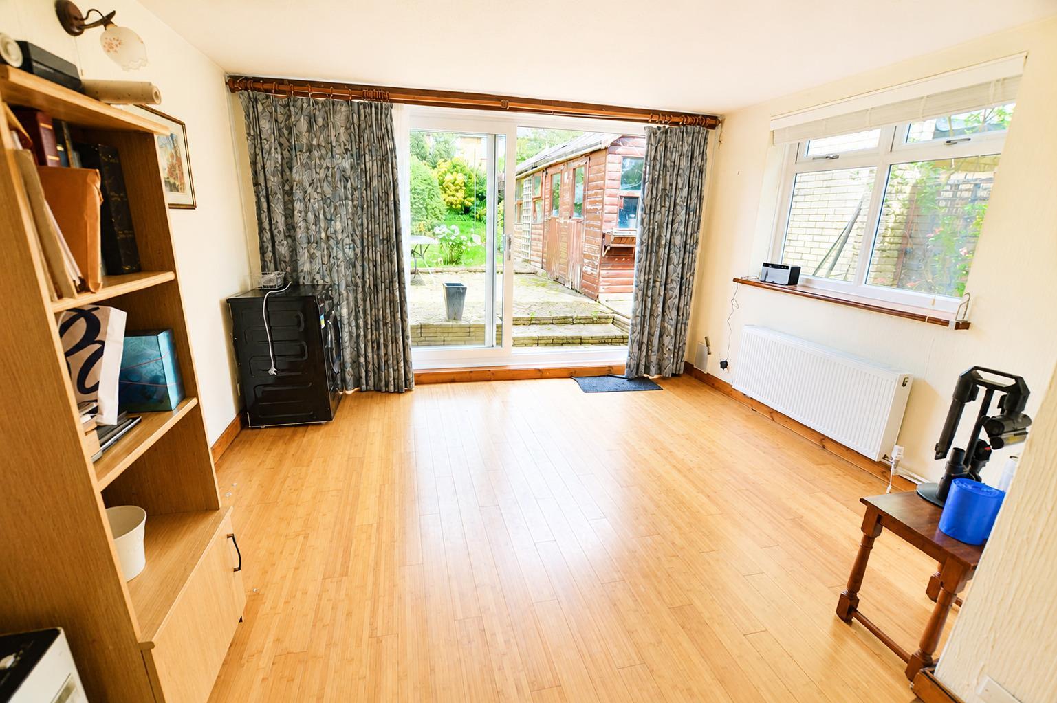 Property Image 641930b8-ba47-45b3-b2b6-76b1f86fd25a