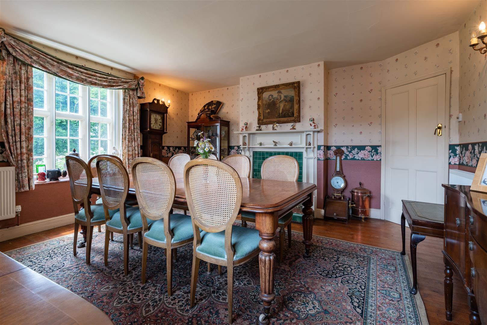 Property Image 641db227-e94c-46e4-8a14-080289572792