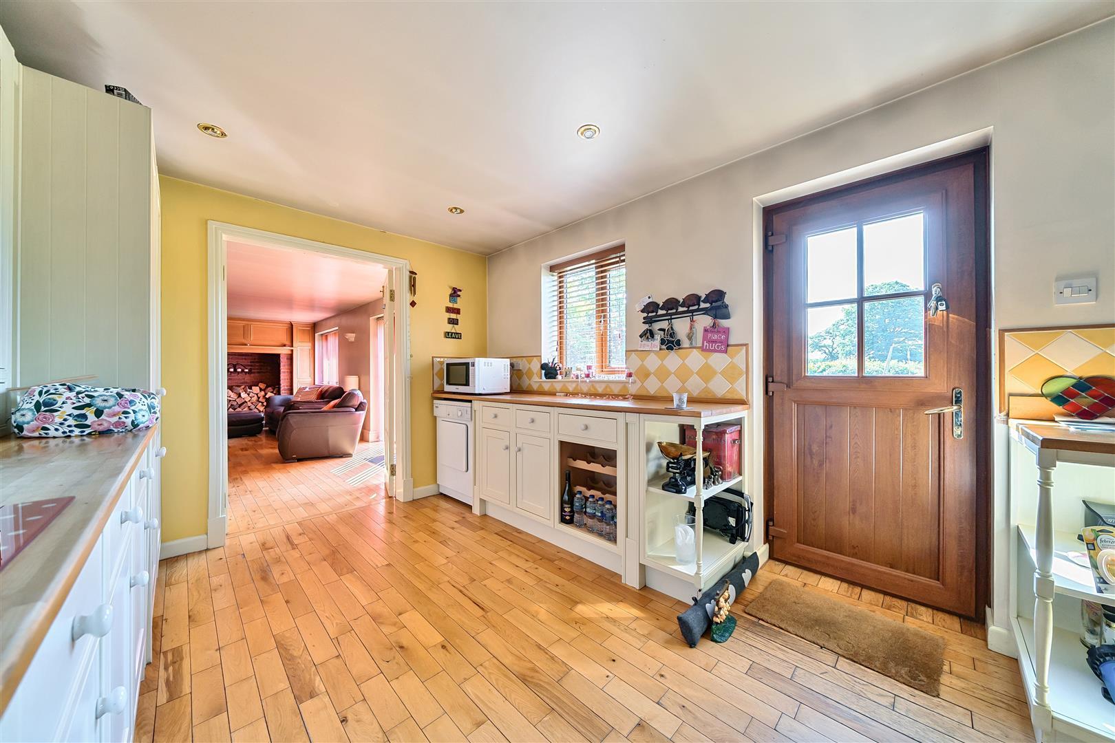 Property Image 6420b017-f75f-4fce-8a5f-55fd0a25cccf