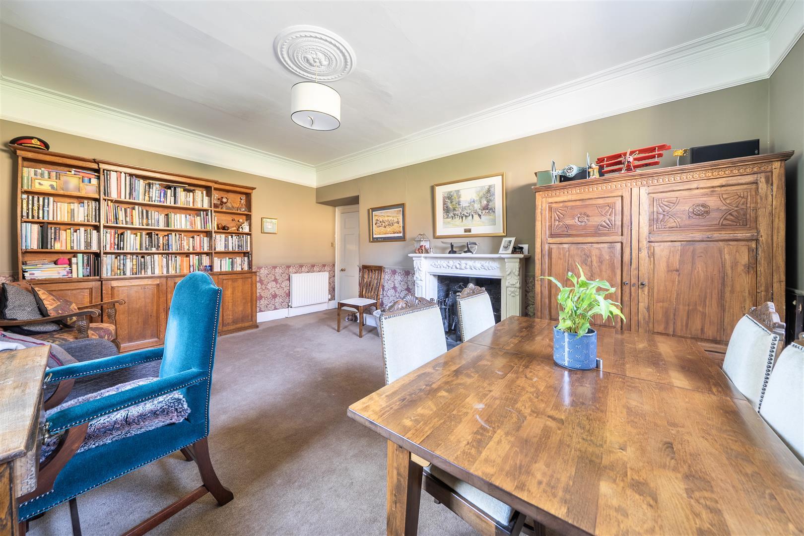 Property Image 64216179-26a0-415e-95a0-d1d34a560fec