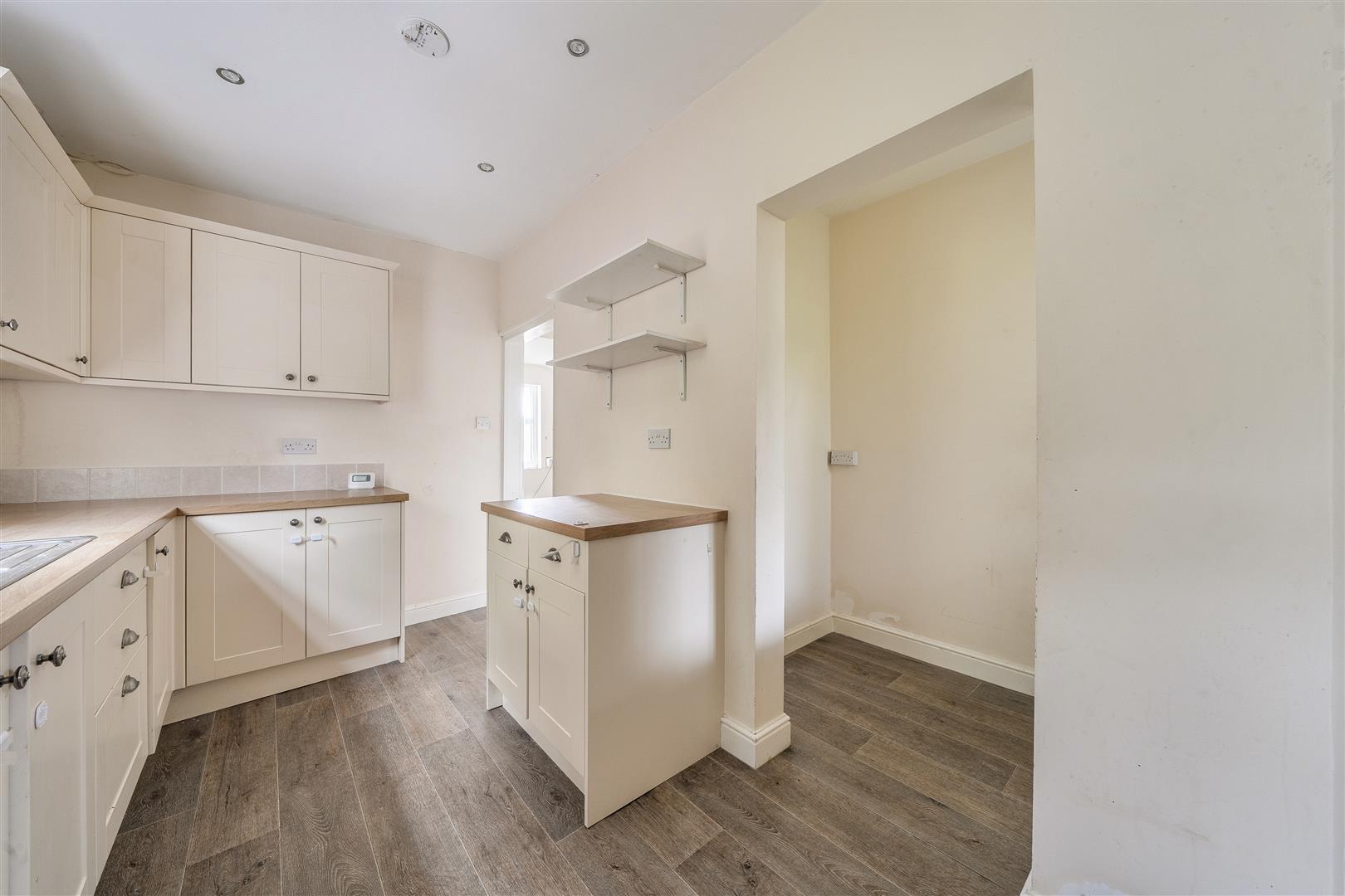 Property Image 6423695e-ef29-47af-b7b8-ed0530a5c52d