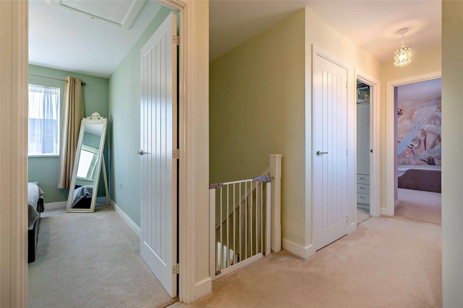 Property Image 642f78b0-a934-45c5-8a7c-758558030618