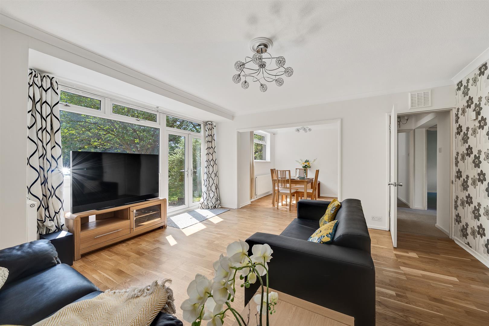 Property Image 643d9be8-9274-4f0c-a966-1db4e389e5bc