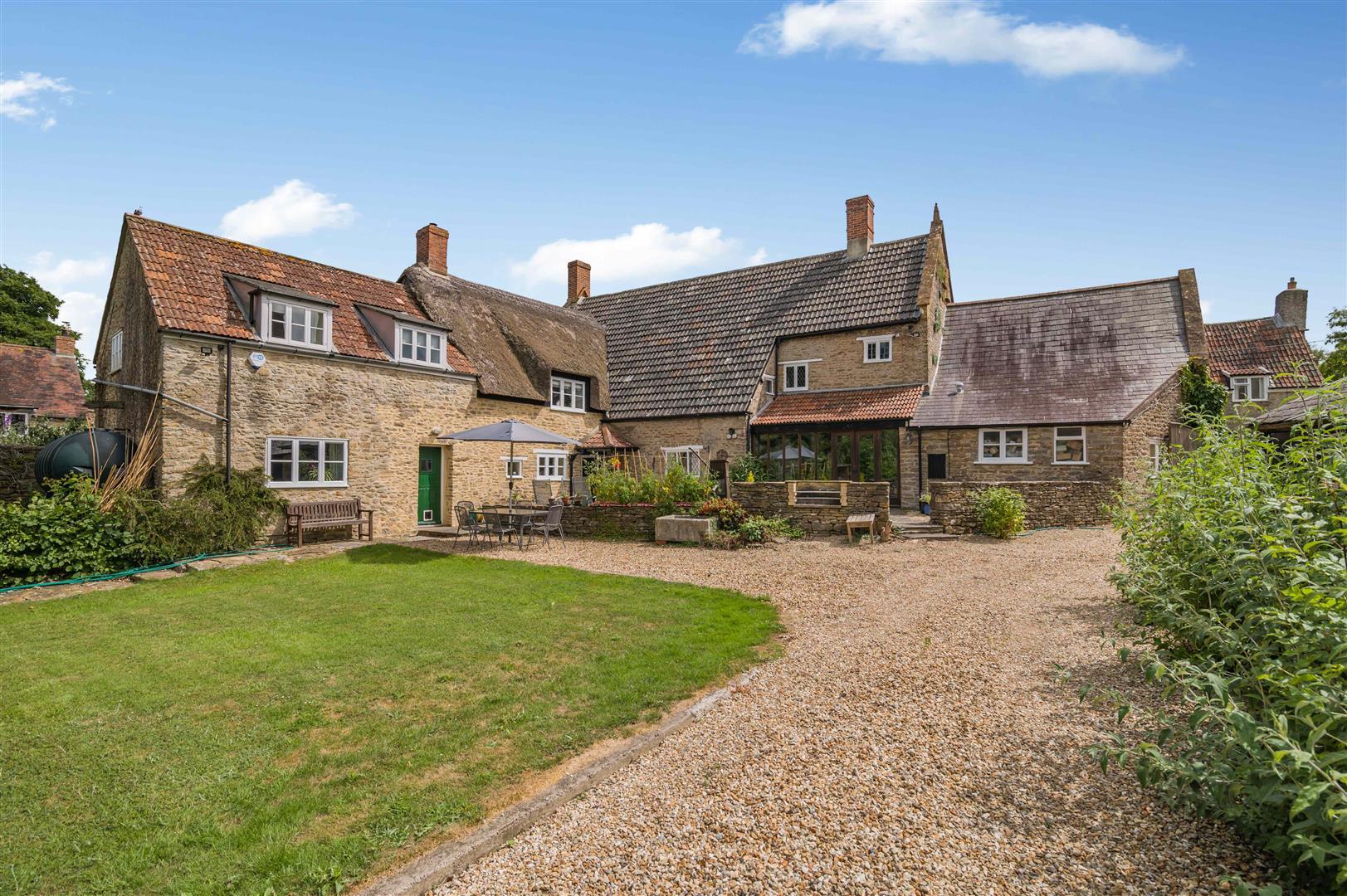 Property Image 644af6a4-b469-4b97-8d16-bafaef617209