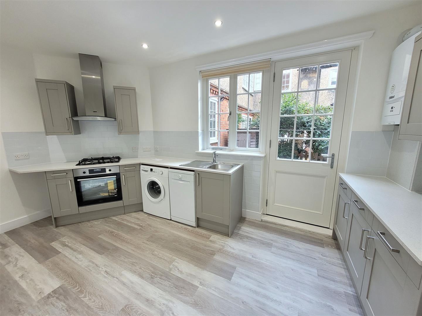 Property Image 6450fdb6-2e79-422a-86be-369721bb3548