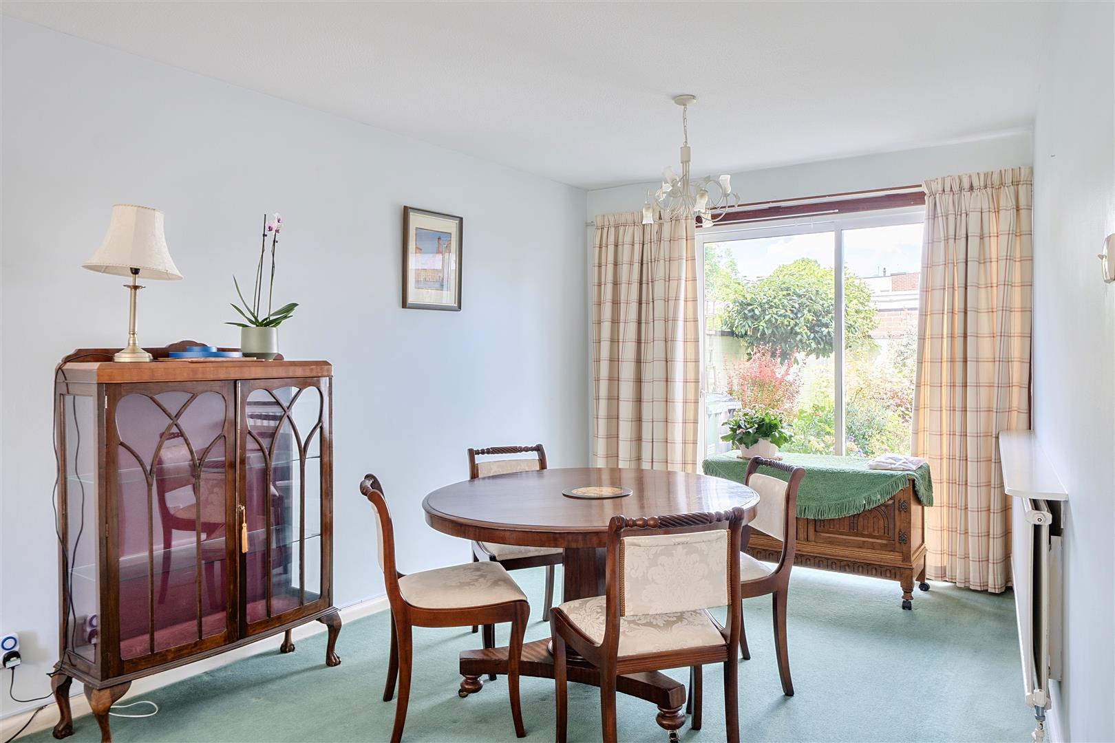 Property Image 64525194-f53b-4de4-bc4c-f5cb24b3ca18