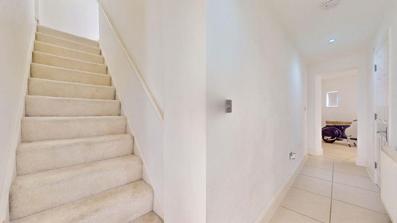 Property Image 64525e6c-2245-49bb-9a3e-f296892005c8