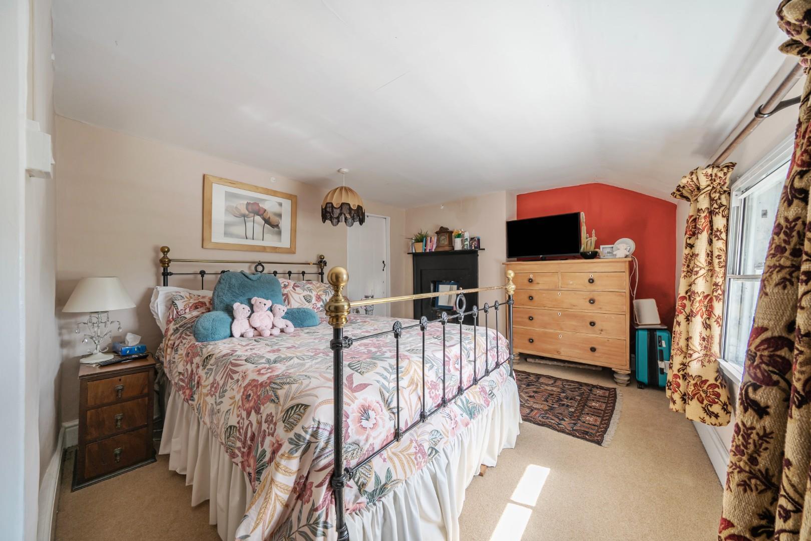 Property Image 645543b6-bea3-4ae8-82ba-3549343a98ed