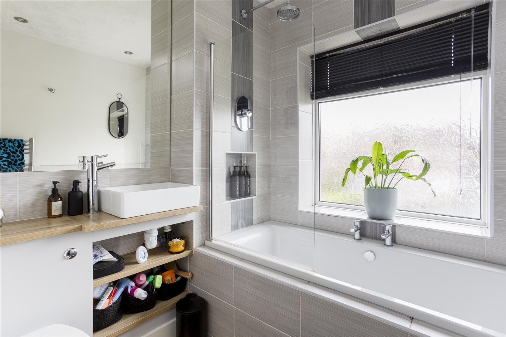 Property Image 645d852b-d157-402d-8add-4f80eb6ad5d9