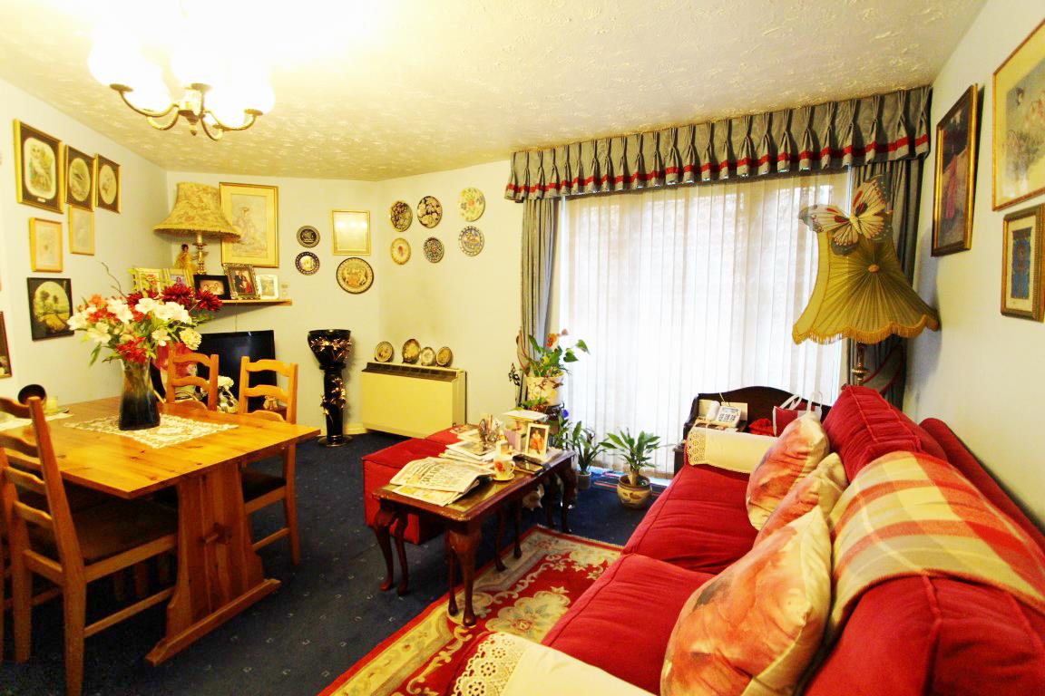 Property Image 645daef0-007f-4d5e-be54-fad997310e4f