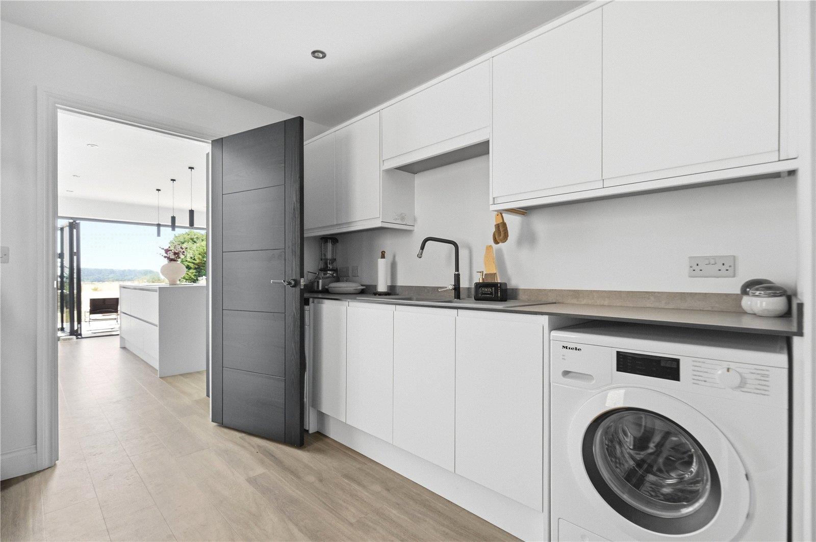 Property Image 64602d00-9430-4de1-9fd0-0990f85ea9c0