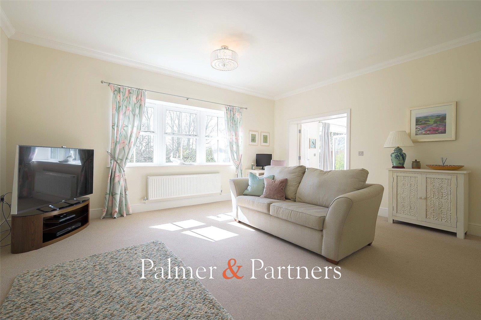 Property Image 646245ac-12d2-4ada-a809-bb483055e347
