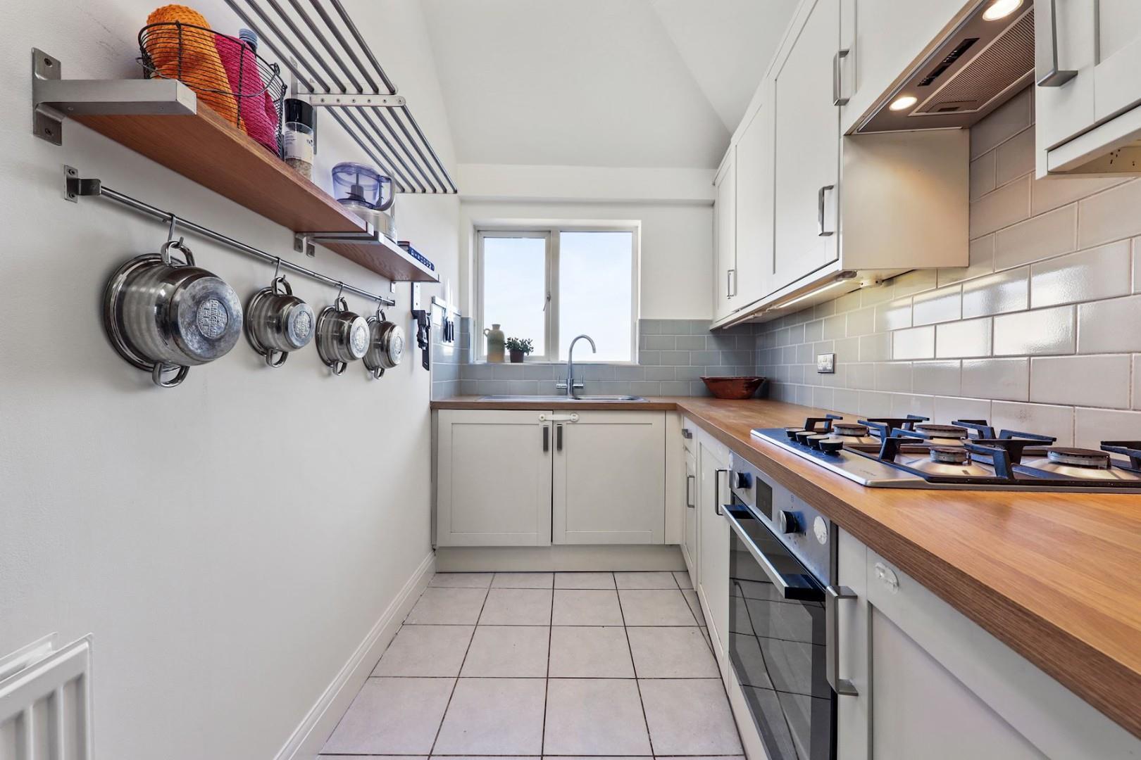 Property Image 6465bc80-694d-47f6-8f6d-7e6d7cbadab8