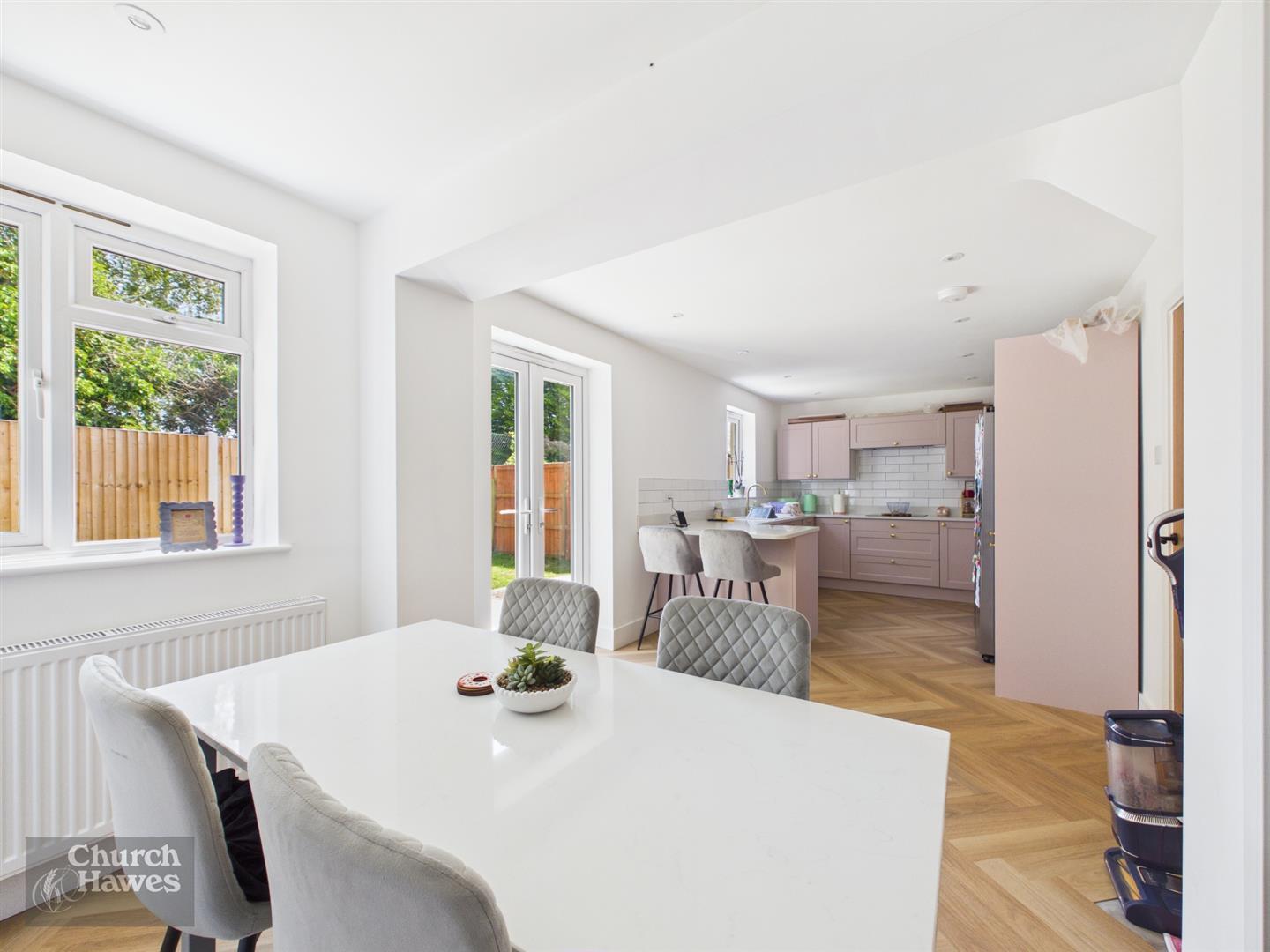Property Image 646ea970-c772-4627-bd3a-2f47151b46c9
