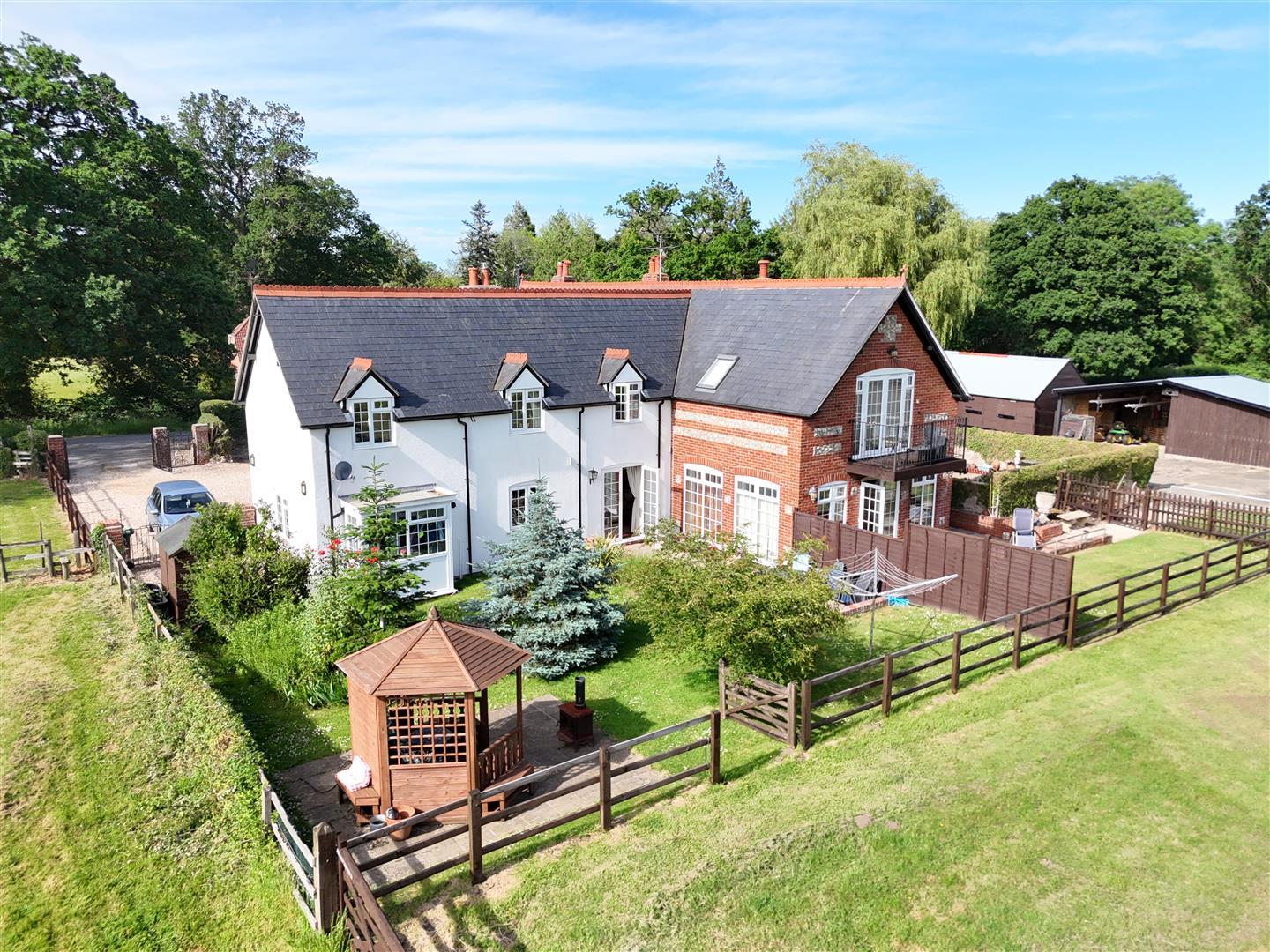 Property Image 64816704-bf03-44c8-a186-b39eb4afefe8