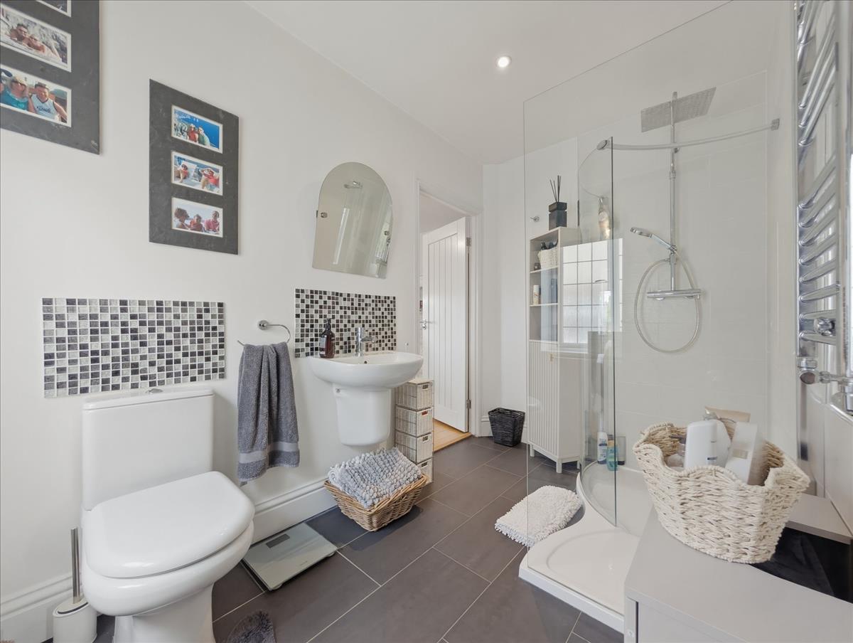 Property Image 64960438-dd98-49af-8b0d-d7beabfd6ff3