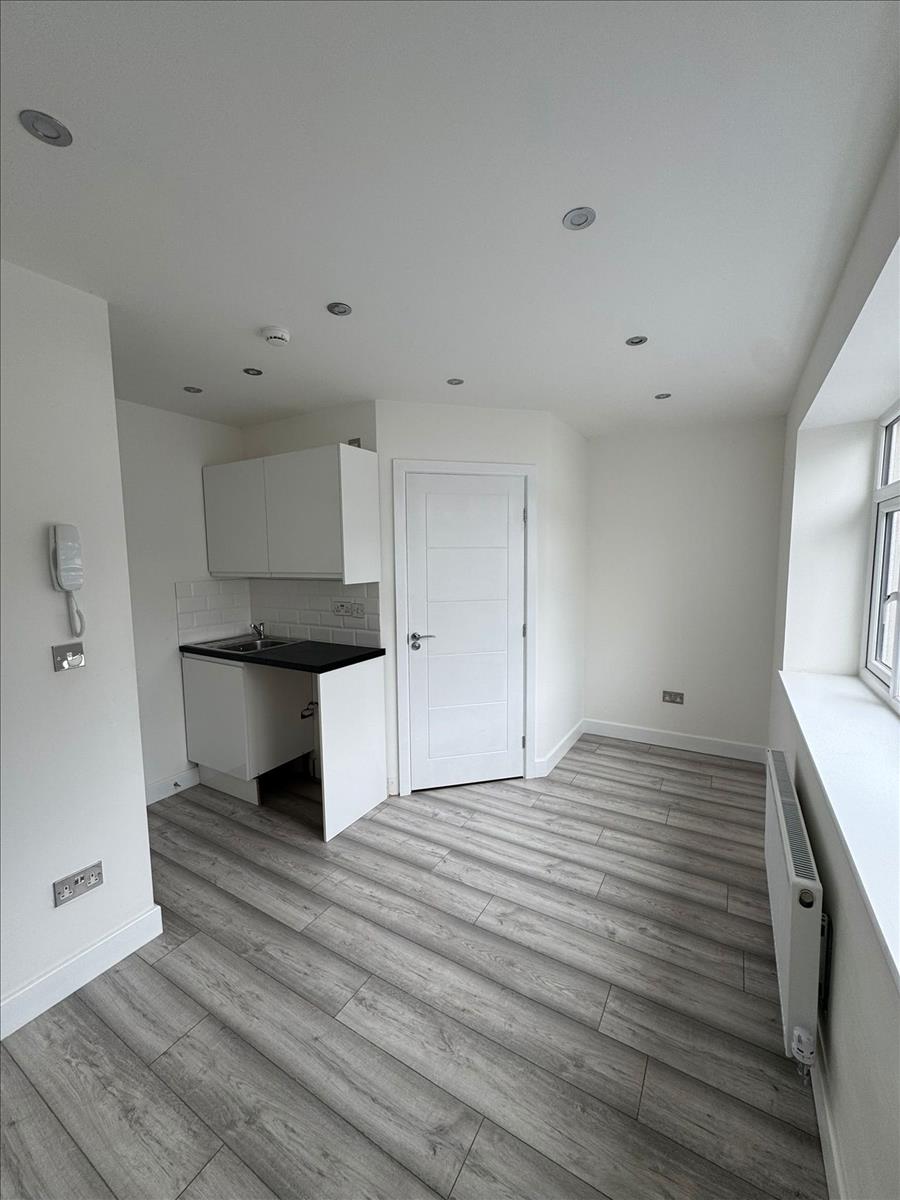 Property Image 6496f479-baca-4217-8b64-63a7d955a4b7