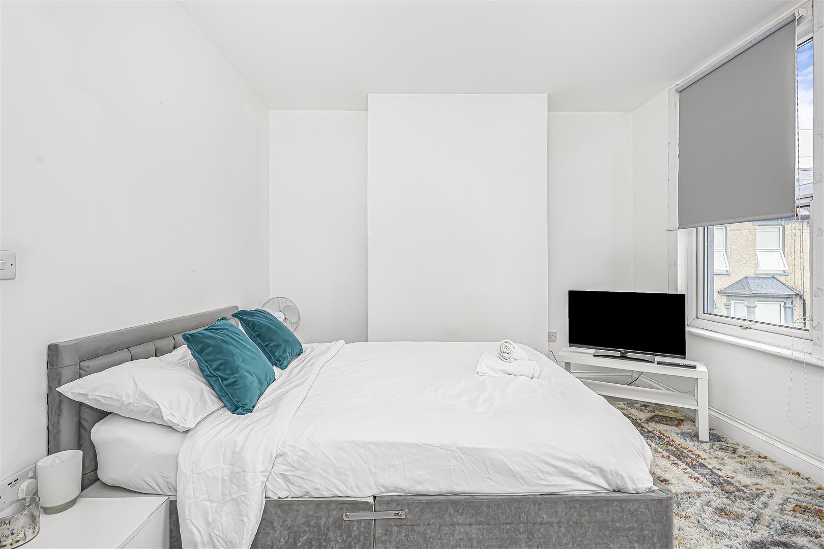 Property Image 649ca374-ac42-4829-8822-c52711fb86c3