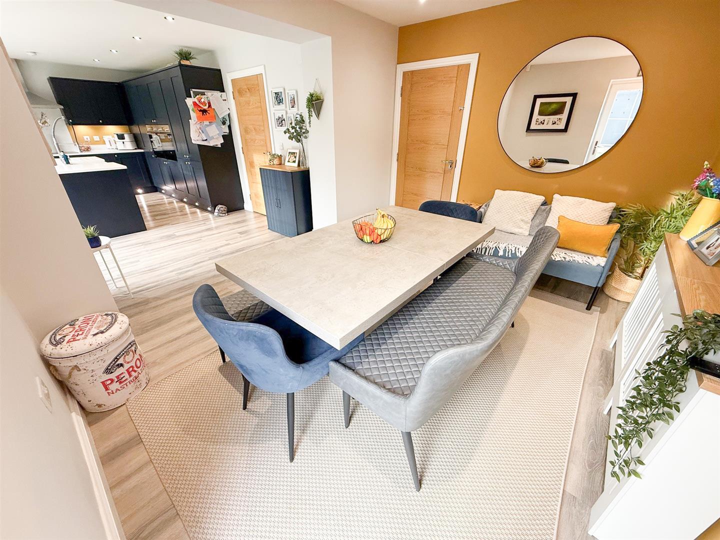 Property Image 649f70a7-8bef-48bf-9843-f4ba59123a84