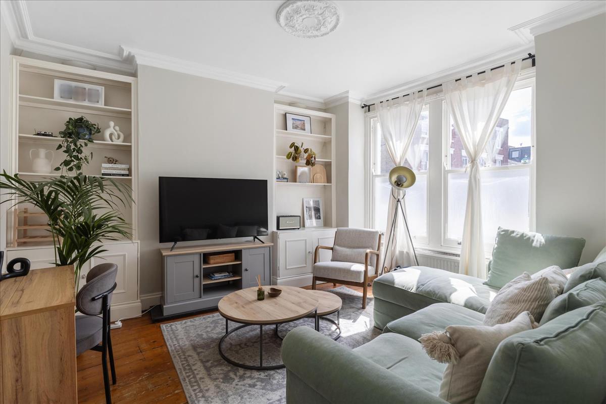 Property Image 64a94eea-5d1a-4dad-b5e0-4c8caf66fc4f