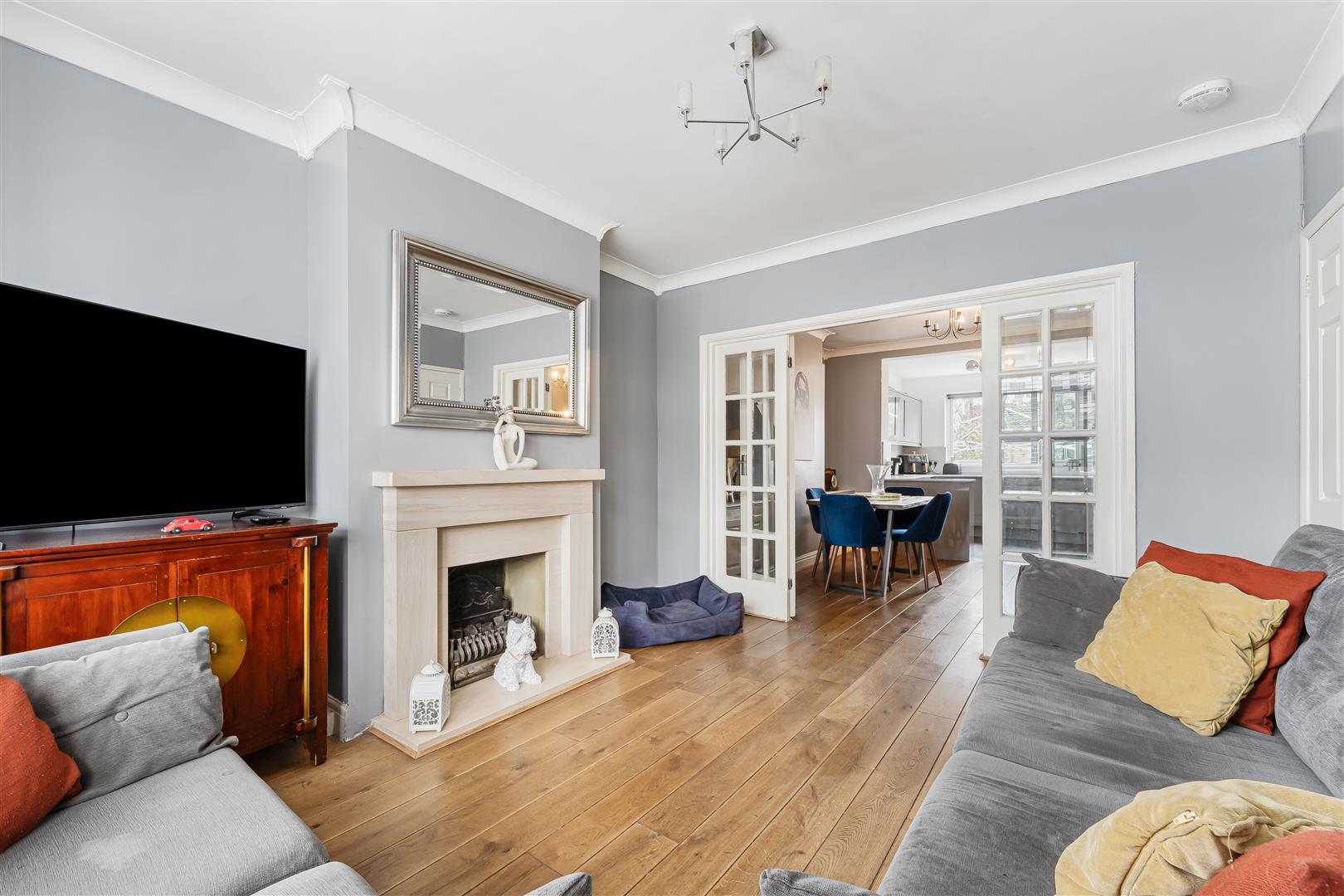 Property Image 64ae6e59-18df-4926-bde3-e743fe75b117