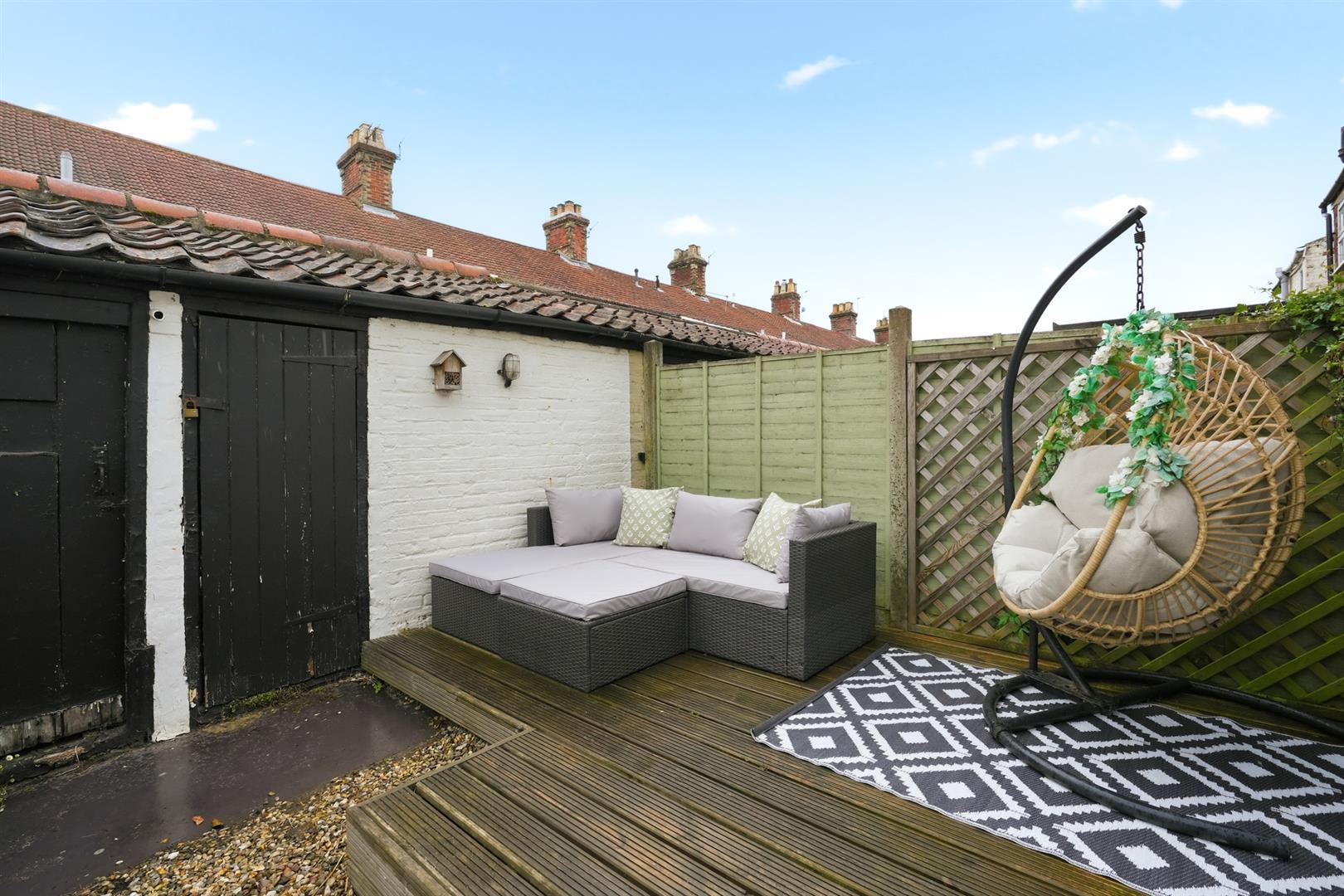 Property Image 64b89046-84ad-48f0-990f-99d153c58dae