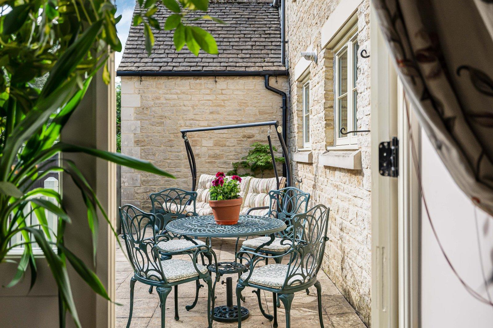 Property Image 64c22de0-03f4-4da2-8134-53d3e2d1c74a