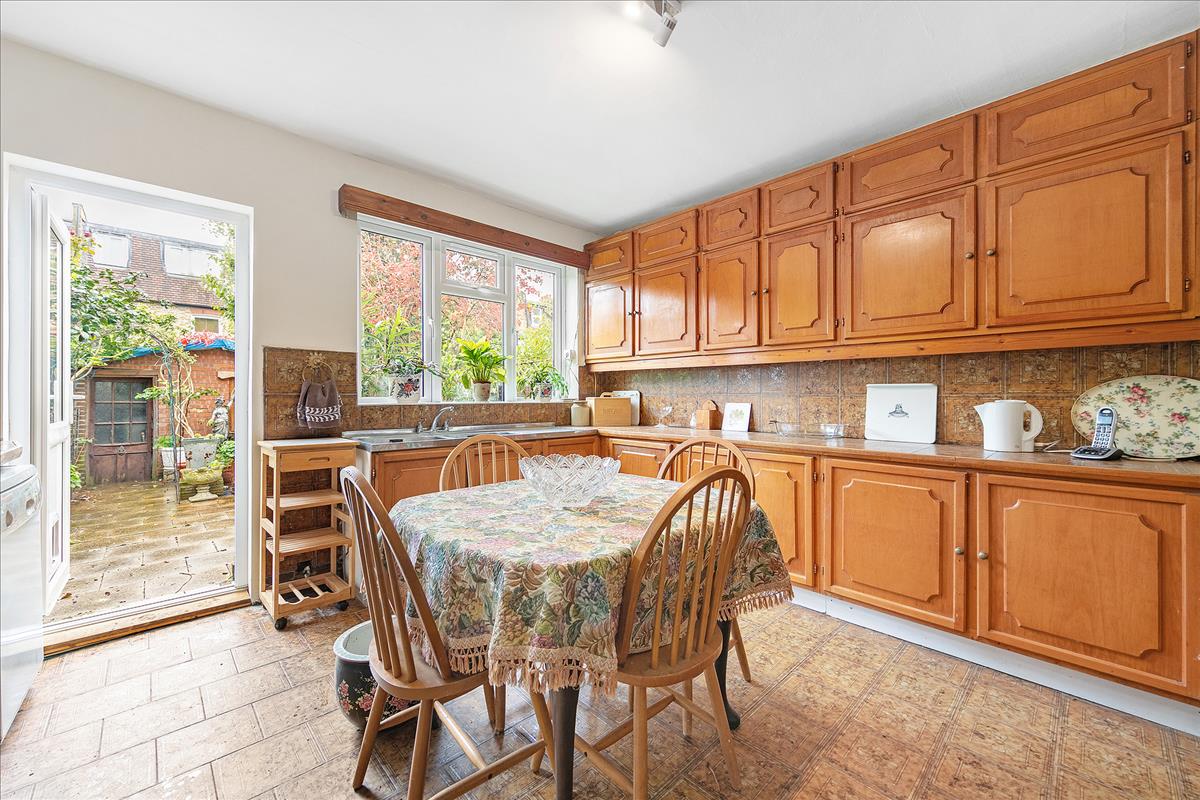 Property Image 64d45d01-b11f-485e-98c9-a4e930b67707