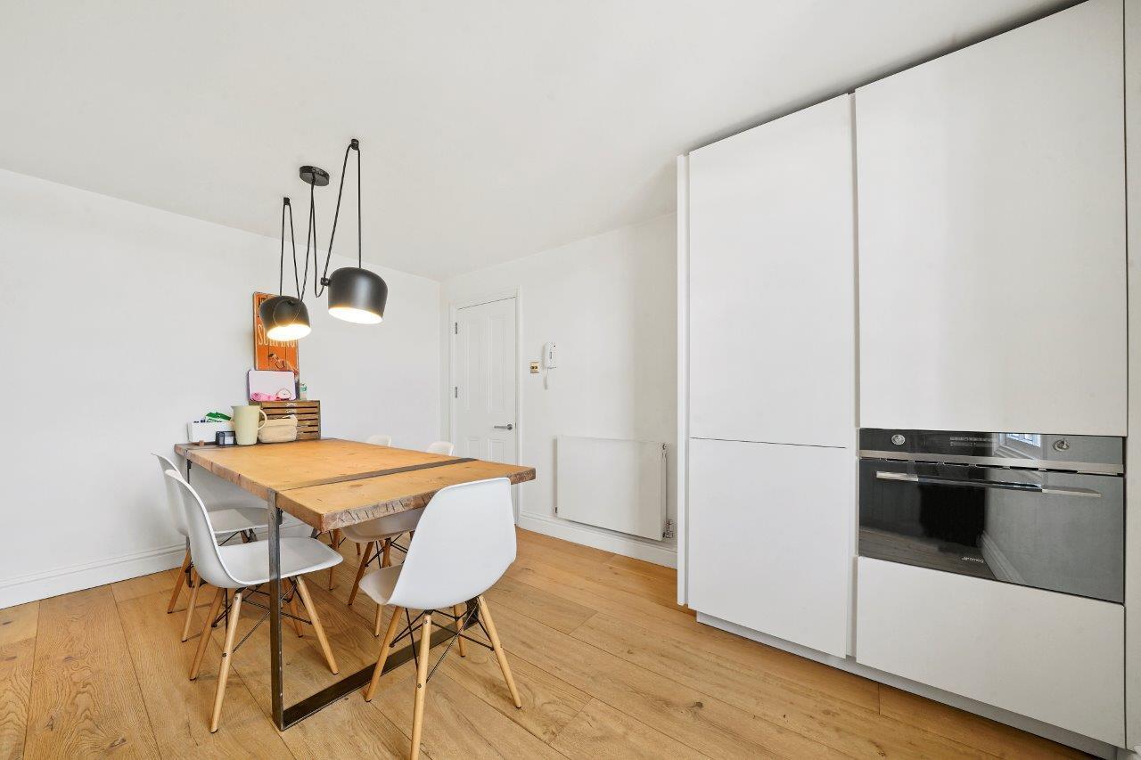 Property Image 64d5909c-9289-45f7-bf35-9f1afe109b24
